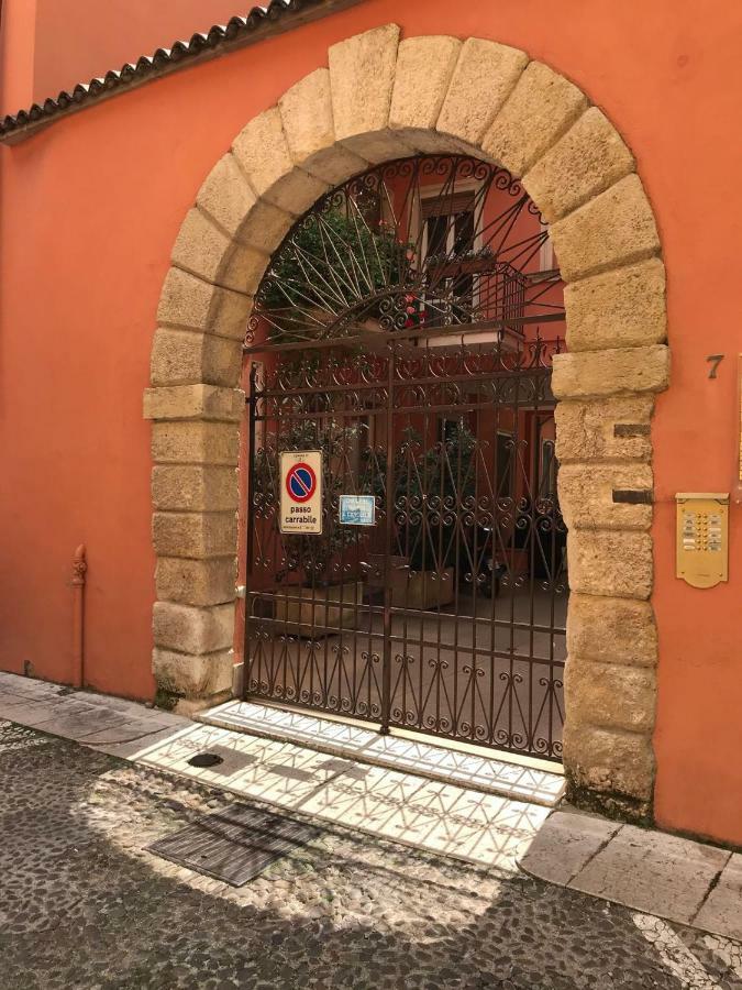 Verona'S Central Apartment Behind The Arena Экстерьер фото