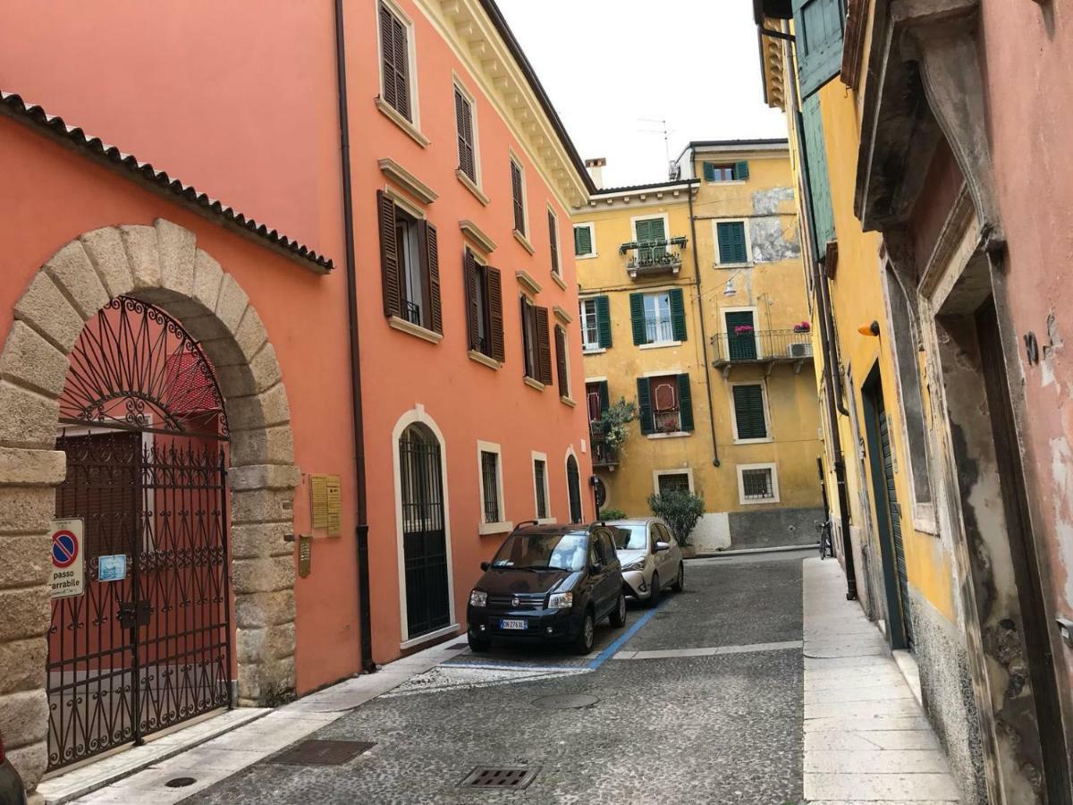 Verona'S Central Apartment Behind The Arena Экстерьер фото